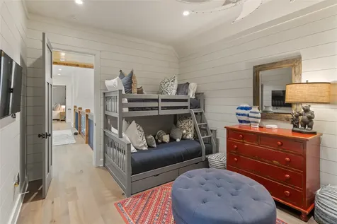 185 Glenridge Road Glenville NC 28736