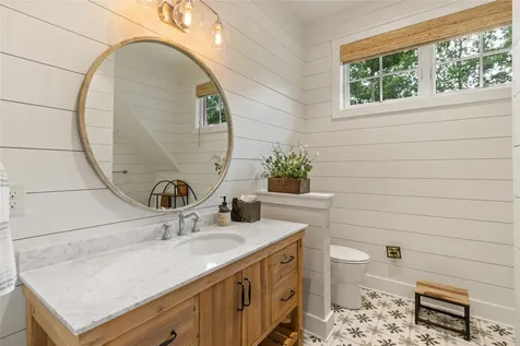 185 Glenridge Road Glenville NC 28736