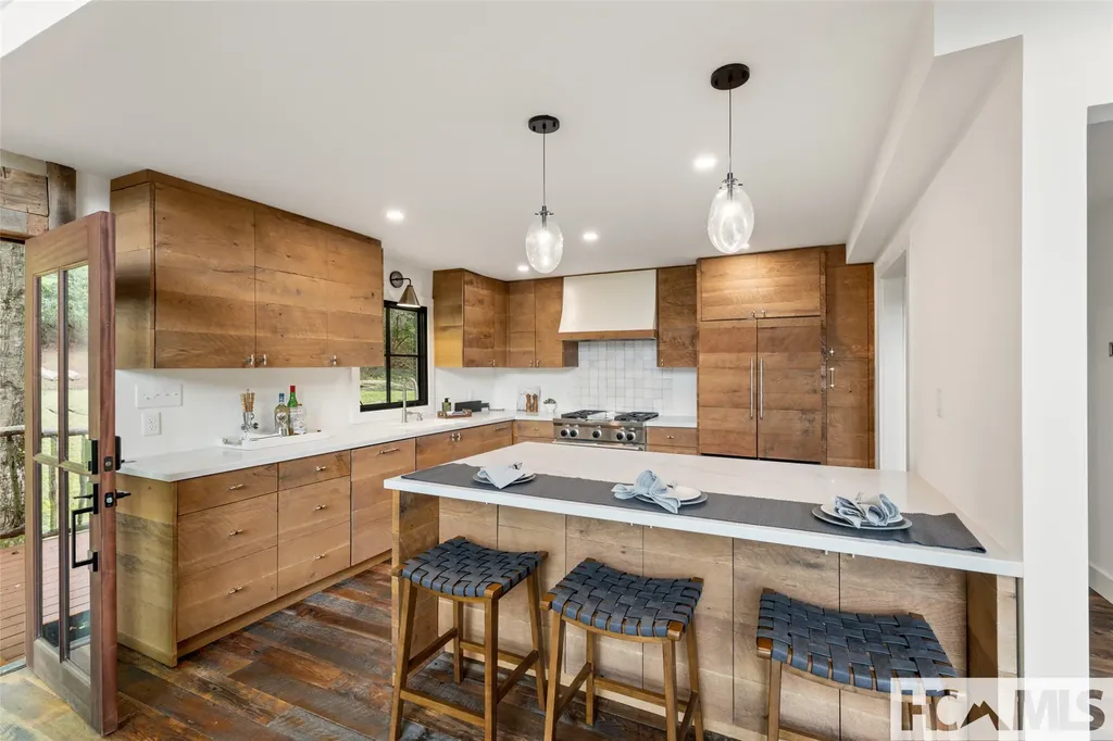 453 Bright Mountain Road Cullowhee NC 28723