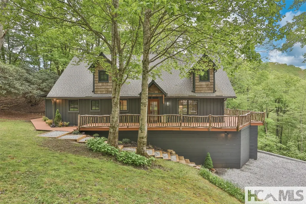 453 Bright Mountain Road Cullowhee NC 28723