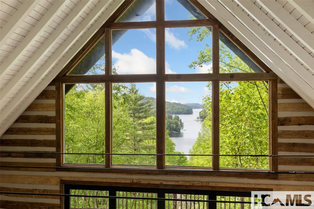 453 Bright Mountain Road Cullowhee NC 28723