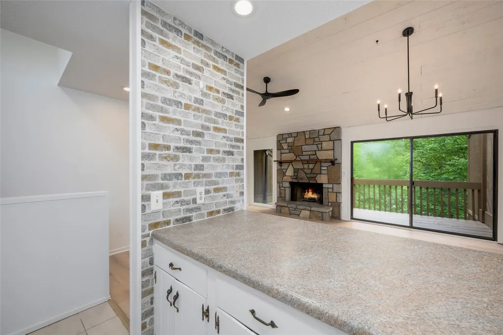 233 Meadow Way Sapphire NC 28774