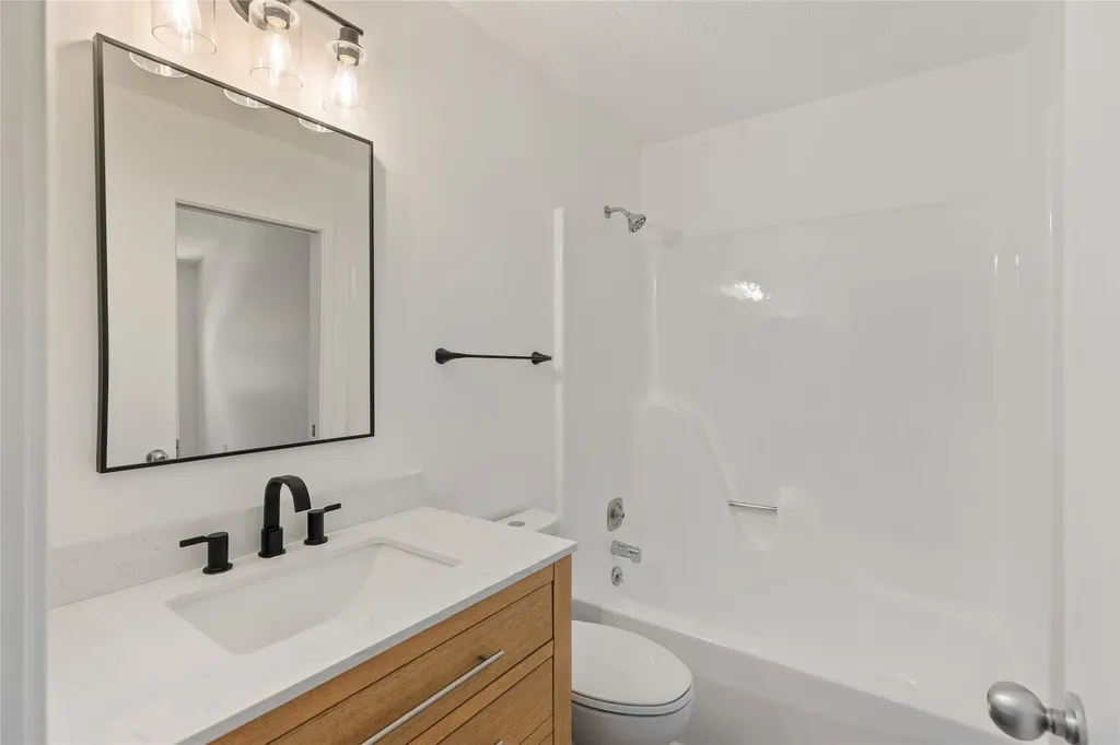 233 Meadow Way Sapphire NC 28774