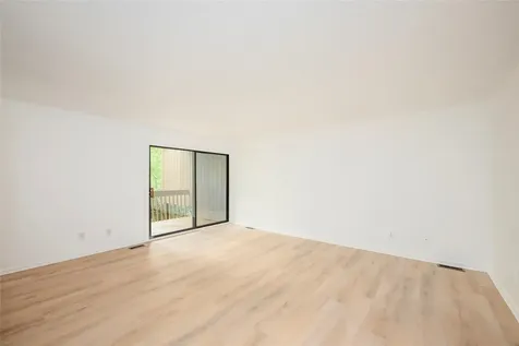 233 Meadow Way Sapphire NC 28774