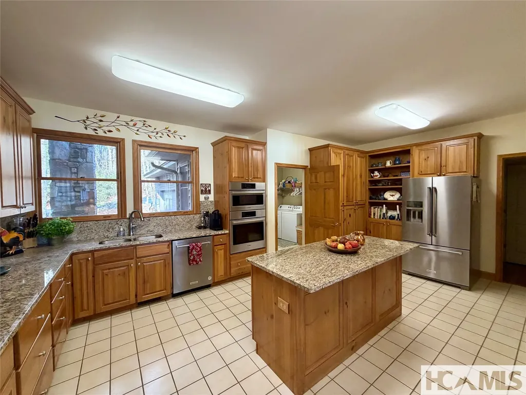 545 South East Shore Drive Lake Toxaway NC 28747