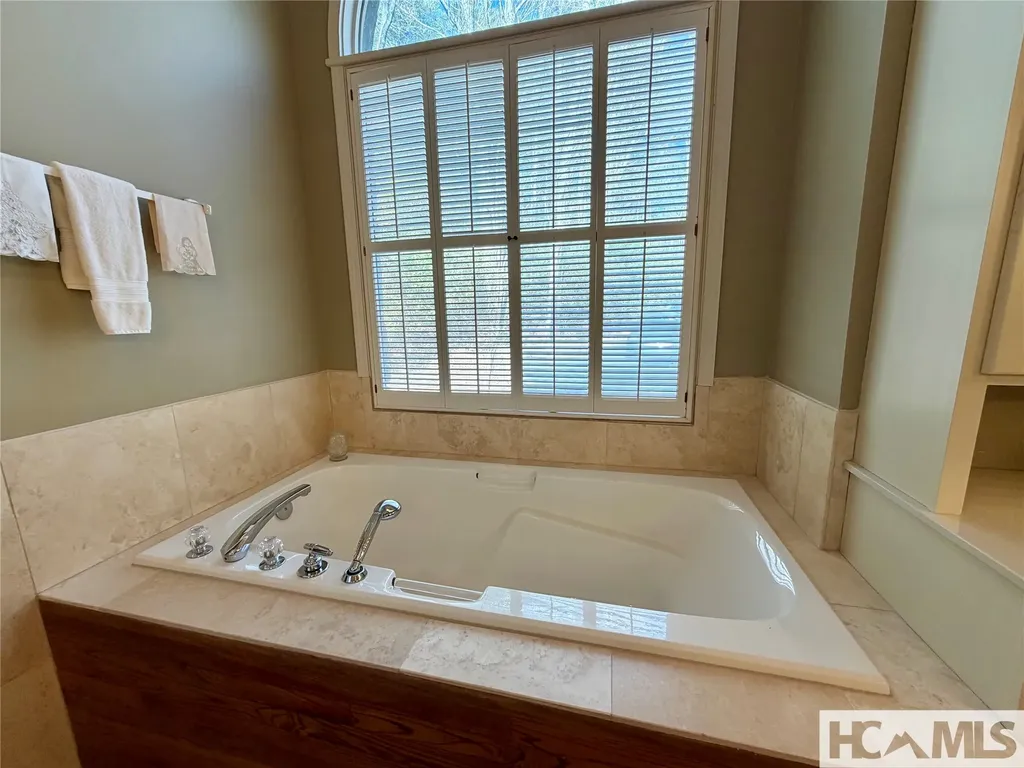 545 South East Shore Drive Lake Toxaway NC 28747