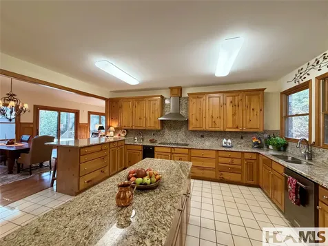 545 South East Shore Drive Lake Toxaway NC 28747