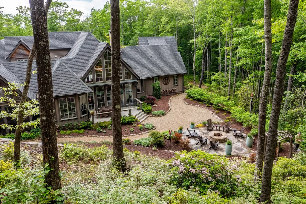 143 Foxglove Trail Glenville NC 28736