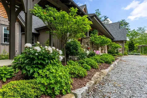 143 Foxglove Trail Glenville NC 28736