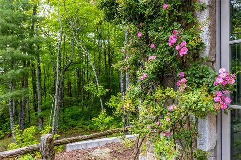 143 Foxglove Trail Glenville NC 28736