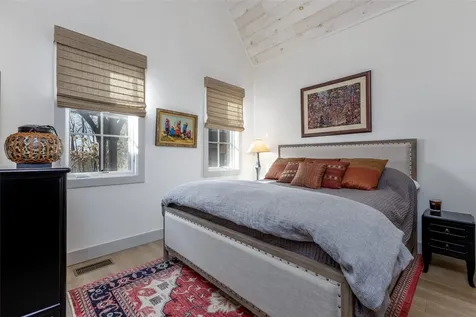 143 Foxglove Trail Glenville NC 28736