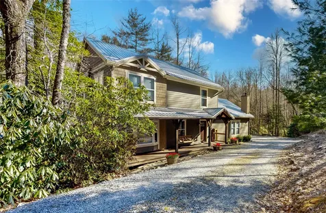 2374 West Christy Trail Sapphire NC 28774