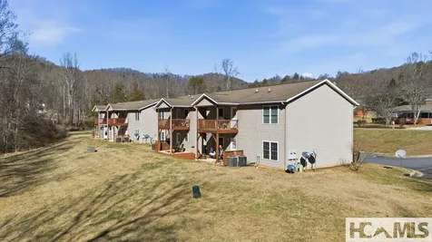 520 Baird Cove Road Franklin NC 28734