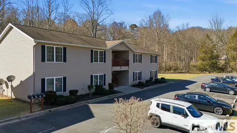 520 Baird Cove Road Franklin NC 28734