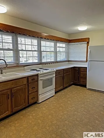 520 Baird Cove Road Franklin NC 28734