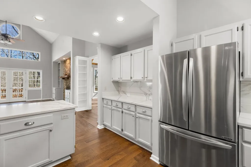451 Crescent Highlands NC 28741