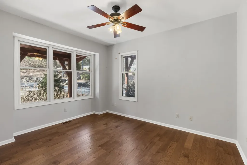 451 Crescent Highlands NC 28734