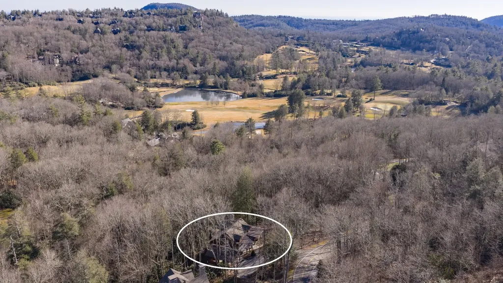 451 Crescent Highlands NC 28734