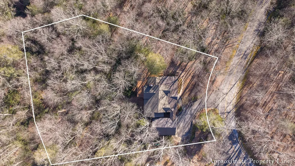 451 Crescent Highlands NC 28734
