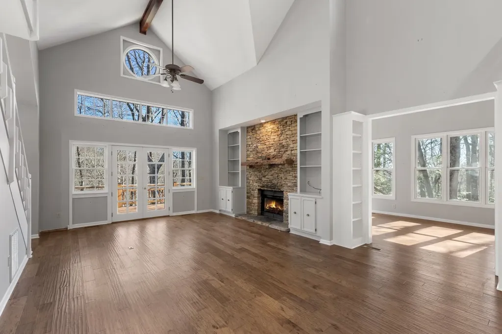 451 Crescent Highlands NC 28741