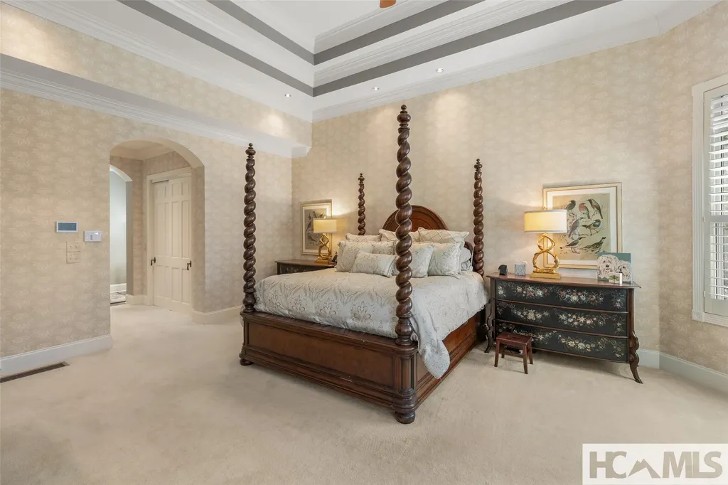 250 N Big Bear Pen Road Highlands NC 28741