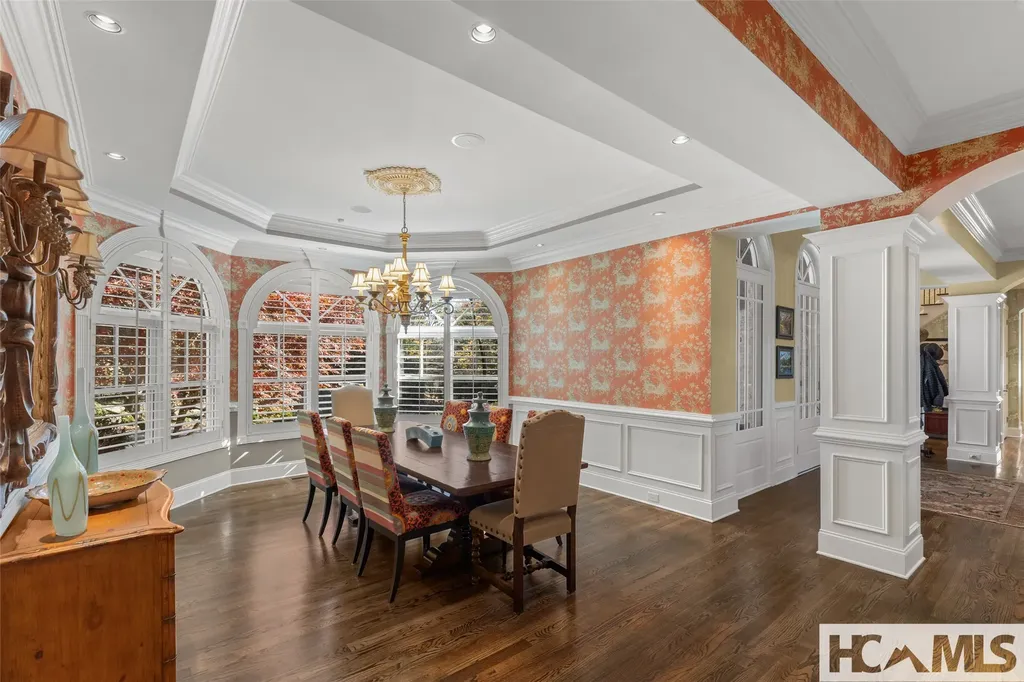 250 N Big Bear Pen Road Highlands NC 28741