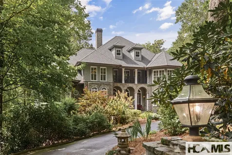 250 N Big Bear Pen Road Highlands NC 28741