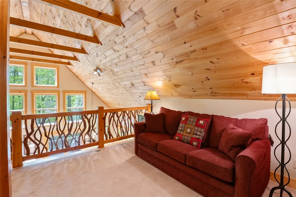 28 E Forest Way Highlands NC 28741