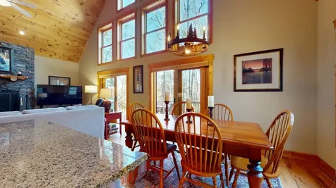 28 E Forest Way Highlands NC 28741