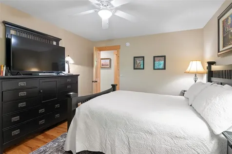 28 E Forest Way Highlands NC 28741