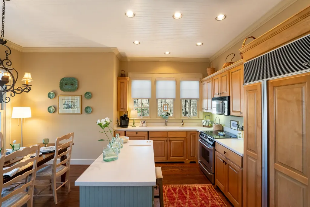 53 Rockytop Drive Cashiers NC 28717