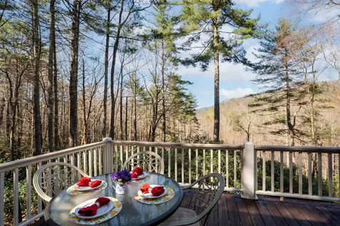 53 Rockytop Drive Cashiers NC 28717