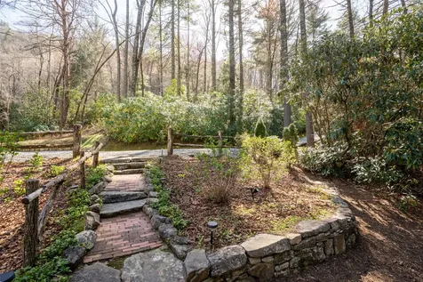 53 Rockytop Drive Cashiers NC 28717