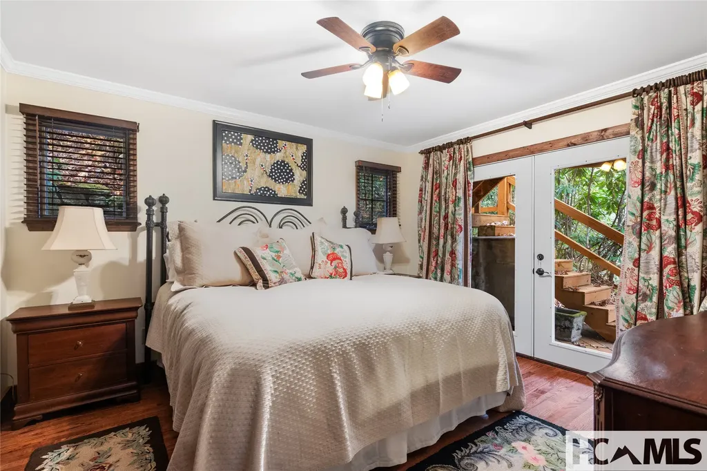 711 Flat Mountain Road Highlands NC 28741