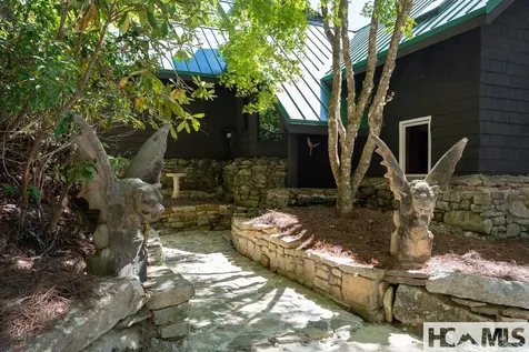 711 Flat Mountain Road Highlands NC 28741