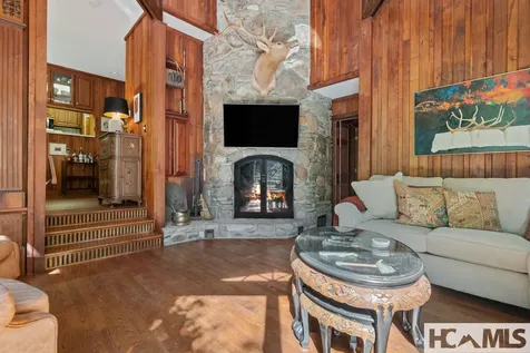 711 Flat Mountain Road Highlands NC 28741