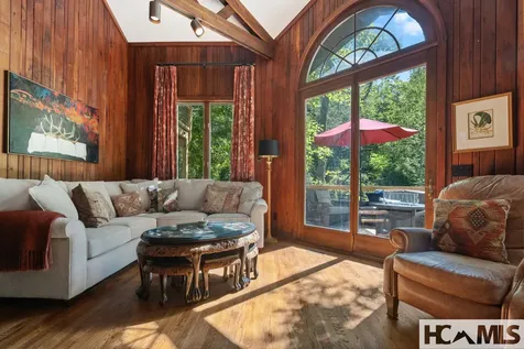 711 Flat Mountain Road Highlands NC 28741