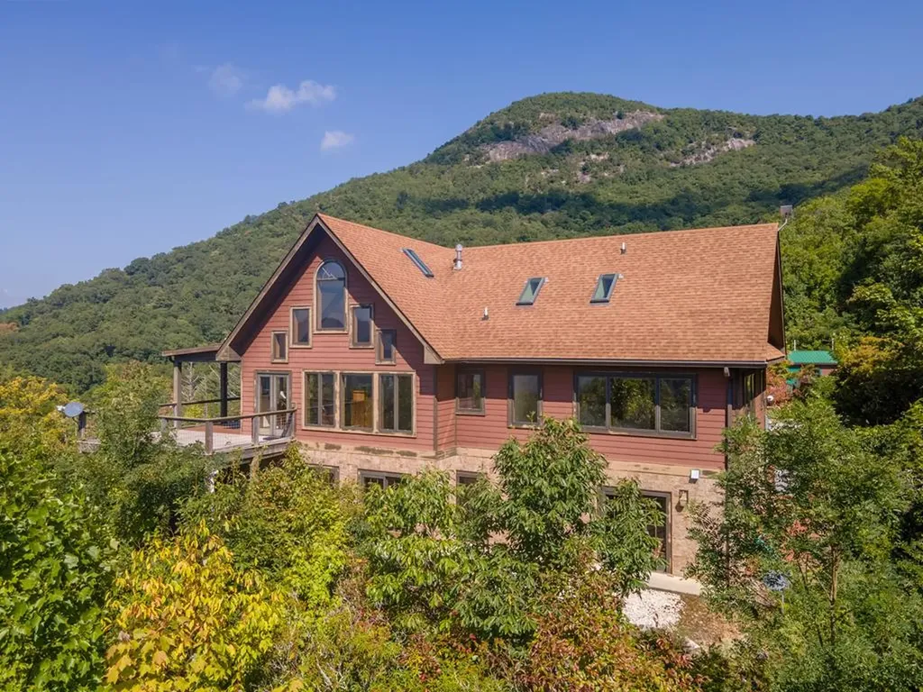 37 Jones Knob Road Franklin NC 28734