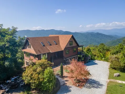 37 Jones Knob Road Franklin NC 28734