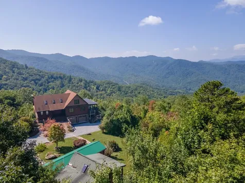 37 Jones Knob Road Franklin NC 28734