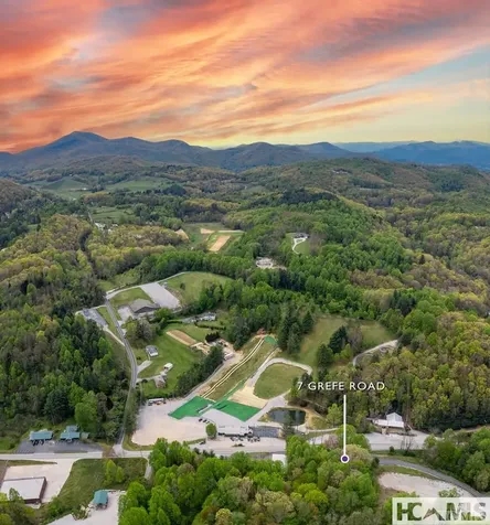 7 Grefe Road Scaly Mountain NC 28775