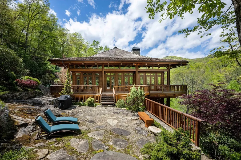 310 Mount Admire Road Cullowhee NC 28723