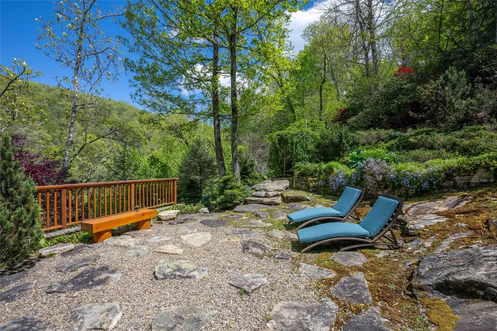 310 Mount Admire Road Cullowhee NC 28723