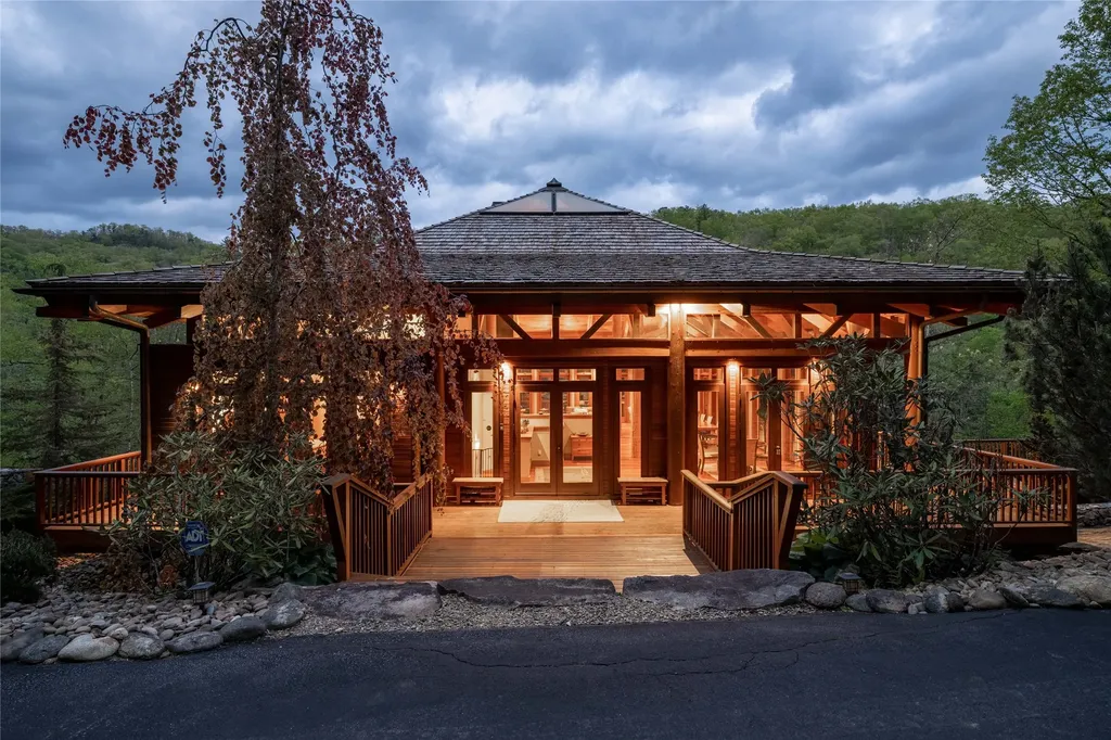 310 Mount Admire Road Cullowhee NC 28723