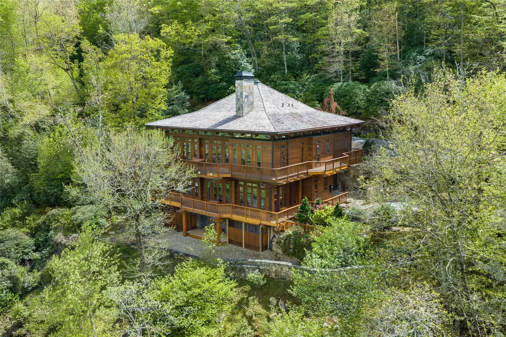 310 Mount Admire Road Cullowhee NC 28723