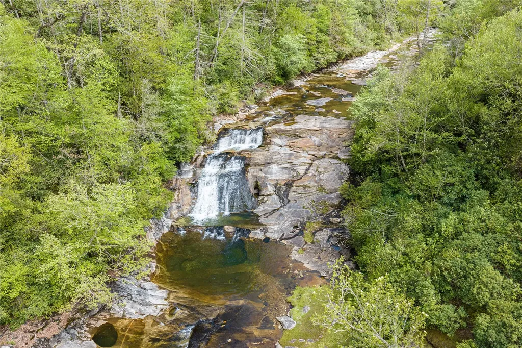 310 Mount Admire Road Cullowhee NC 28723