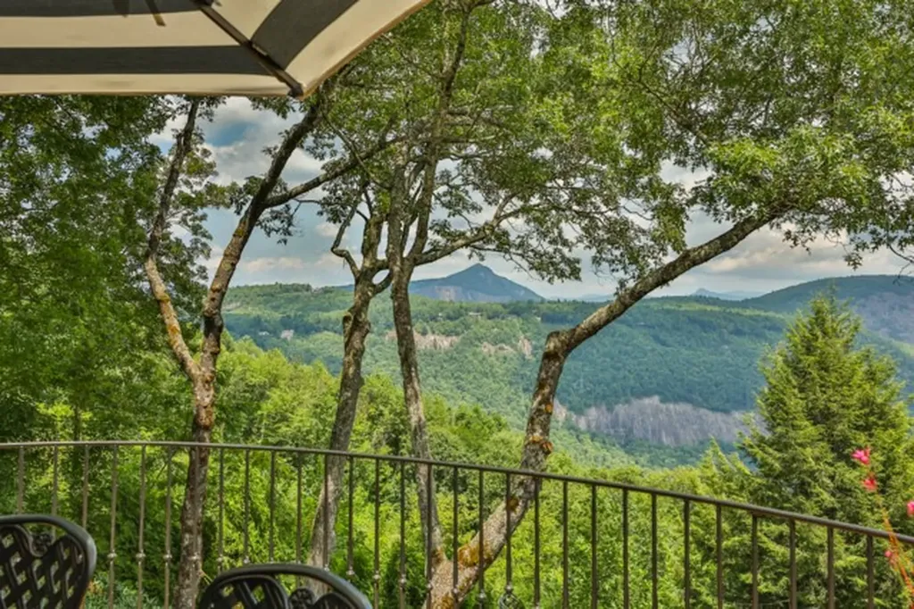 815 Ravenel Ridge Road Highlands NC 28741