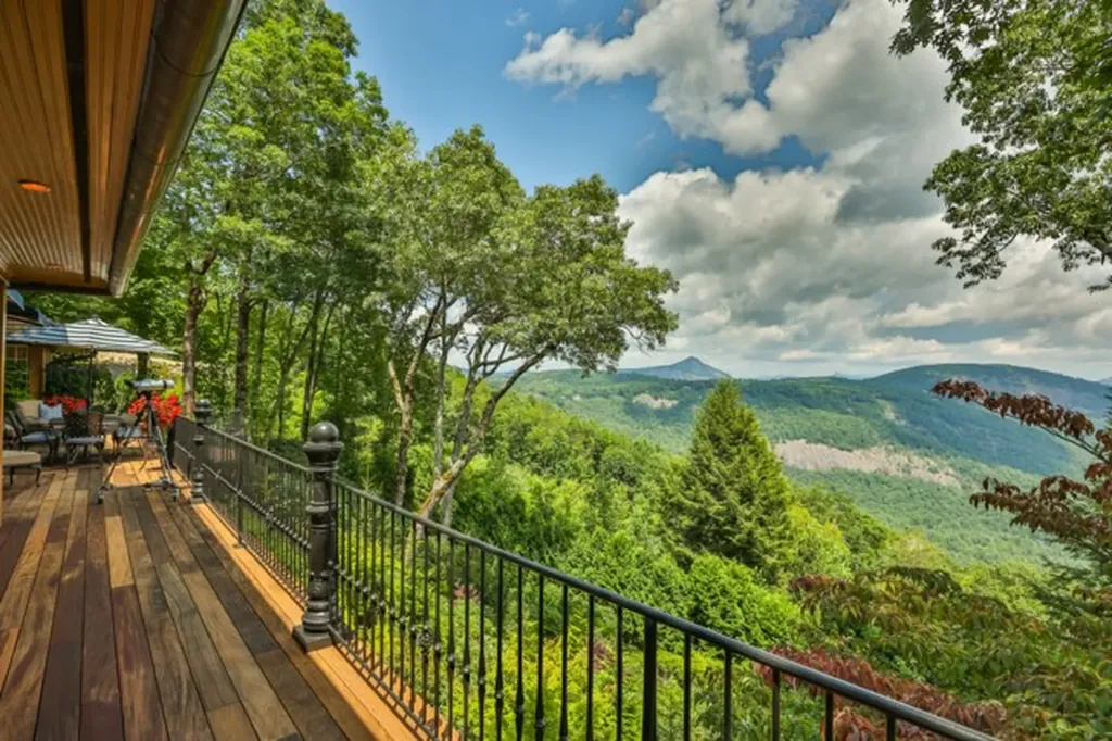 815 Ravenel Ridge Road Highlands NC 28741