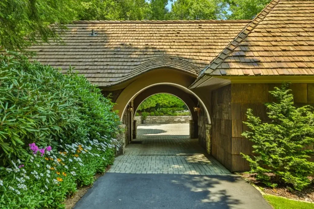 815 Ravenel Ridge Road Highlands NC 28741