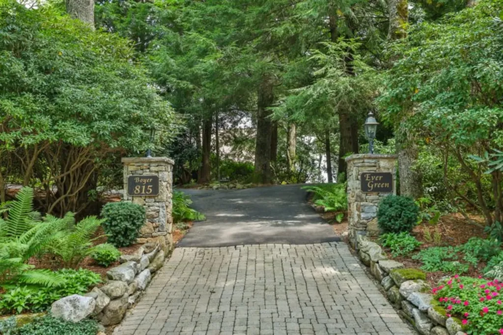 815 Ravenel Ridge Road Highlands NC 28741